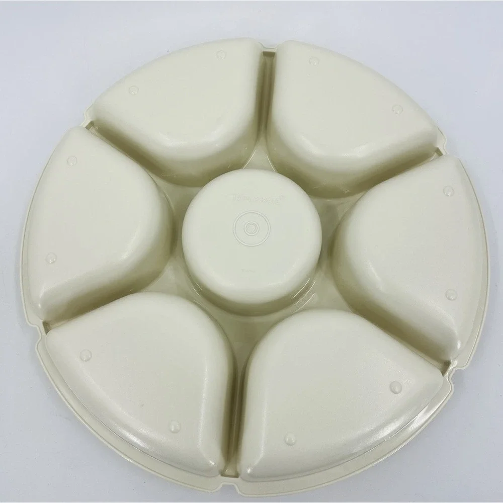 Tupperware Divided Serving Tray Veggie Fruit Dip With Lid 1665-4